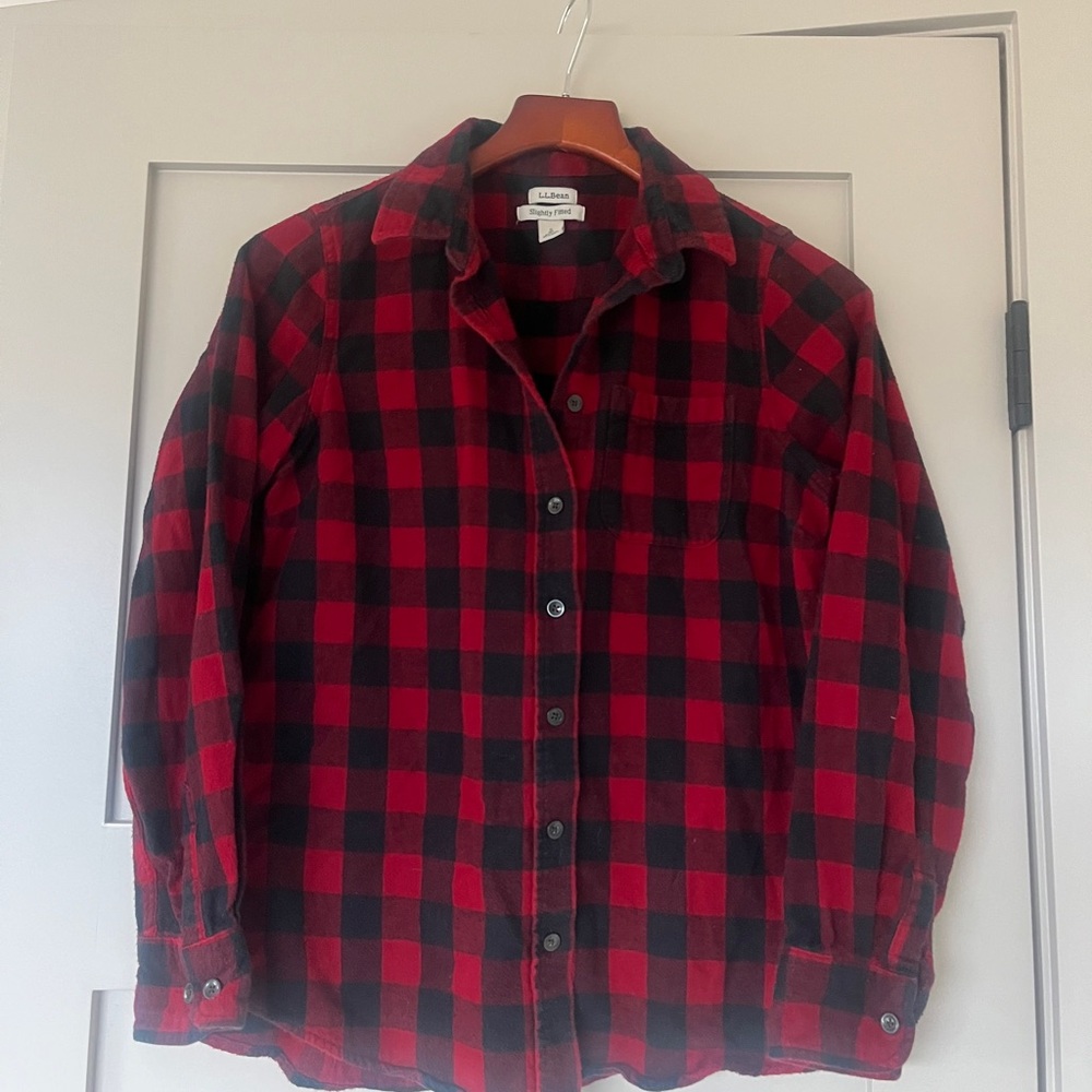 L.L. Bean Red and Black Checkered Shirt sz S